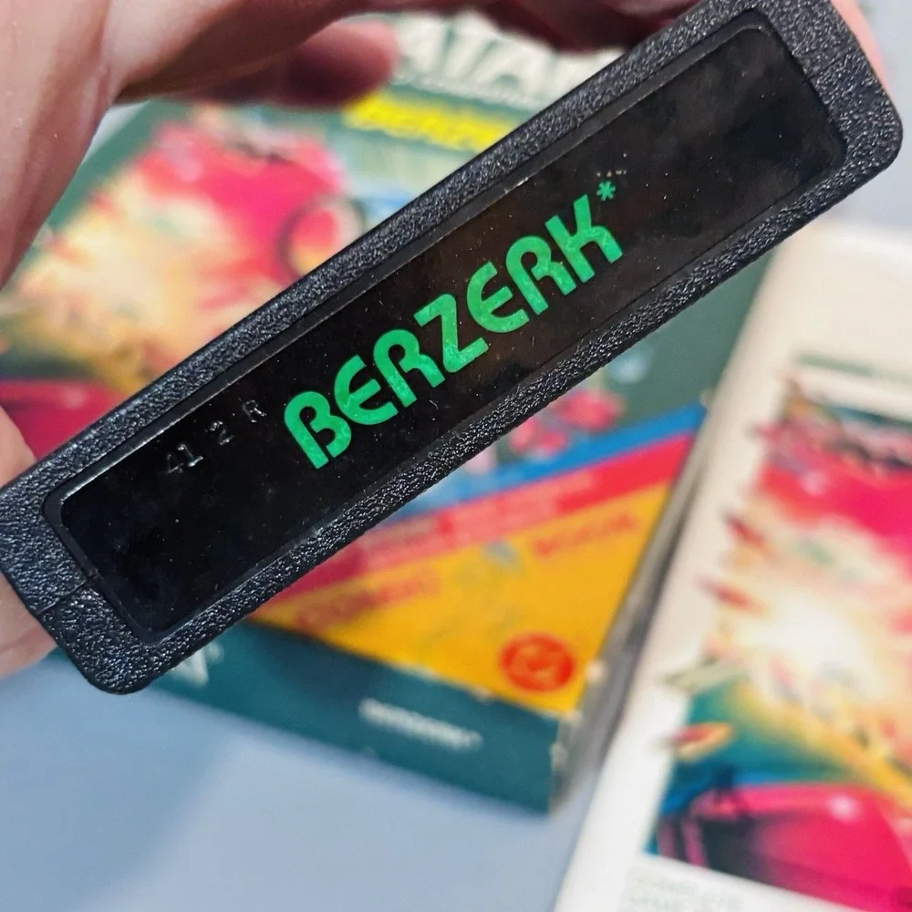 Berzerk Atari 2600, 1982) w/ Manual & Video Game System Cartridge Box